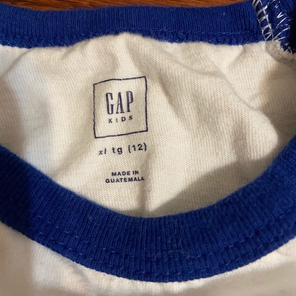 Gap long sleeve “cool” snack T - Picture 3 of 4